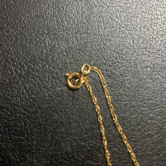 14k GF Heart Locket w / 18 in chain - Picture 7 of 7